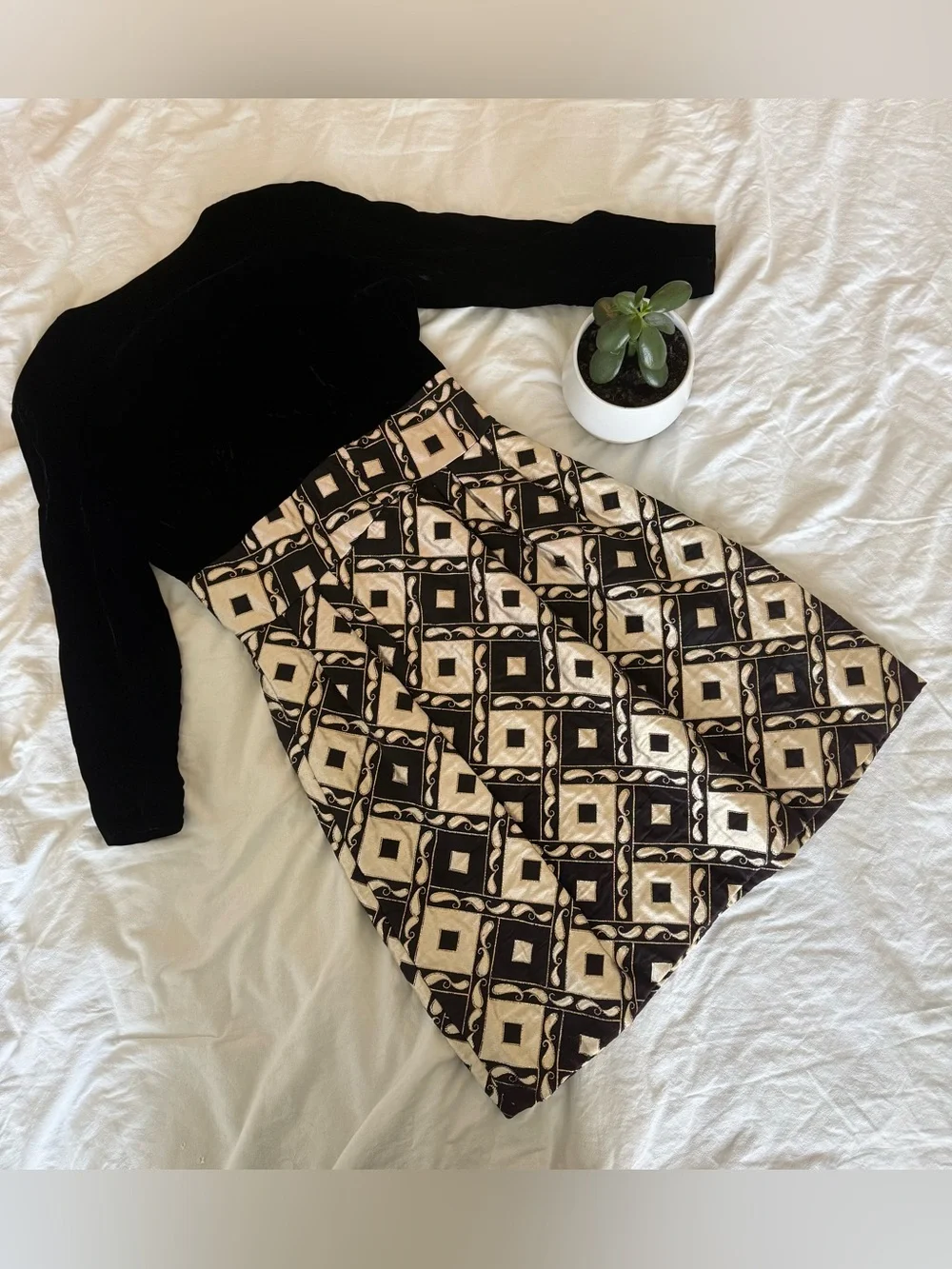 Vintage Handmade 1960s Party Dress with Velvet Bodice and Gold Patterned Skirt - Picture 1 of 8